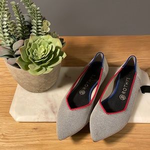 RARE LIMITED EDITION Rothy’s The Point size 10.5, Grey Pattern with Red Trim